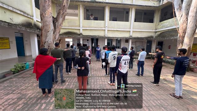 गुरु घासीदास जयंती पर मद्यपान निषेध दिवस का आयोजन : स्वामी आत्मानंद कॉलेज